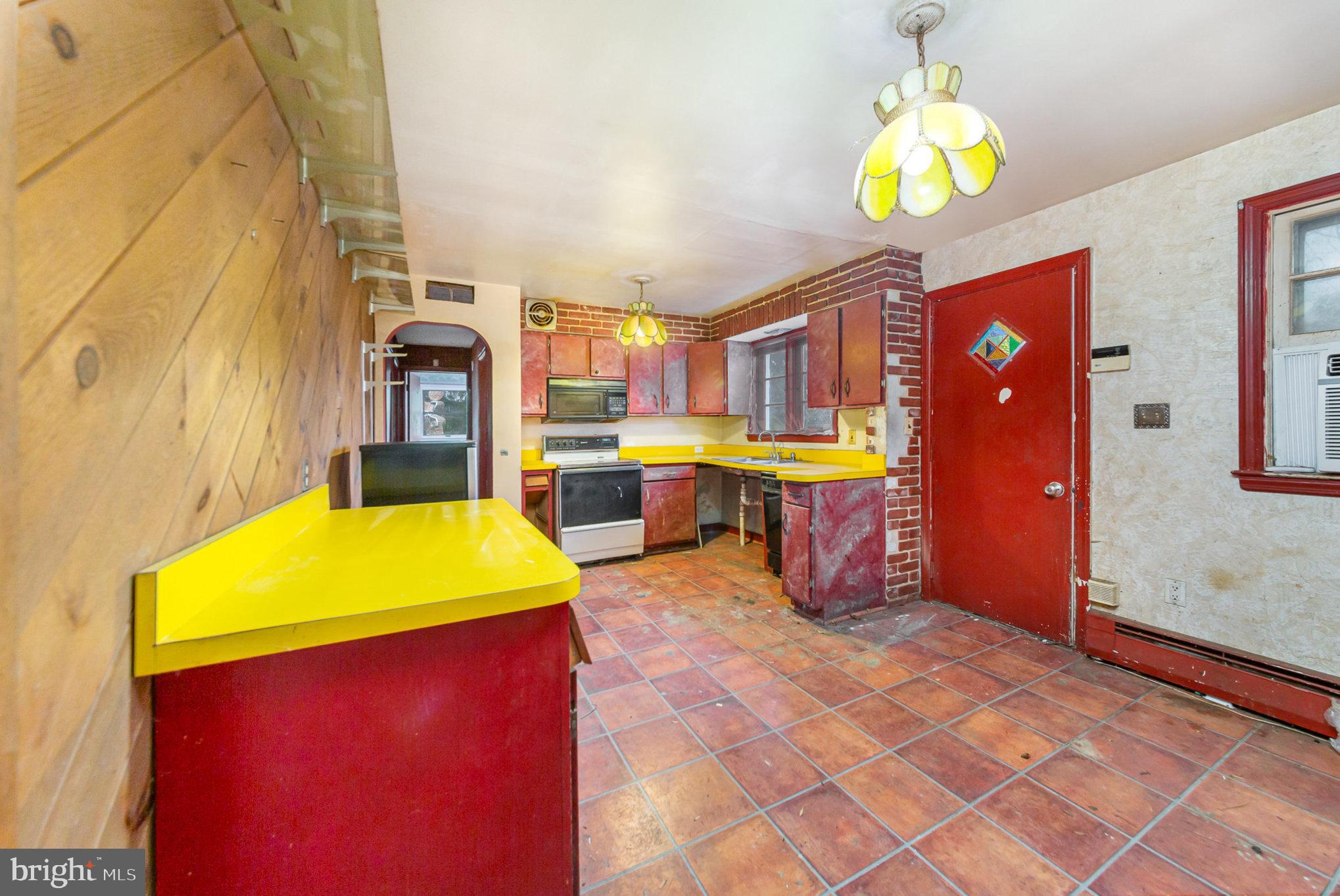 3101 Rices Lane Baltimore, MD 21244 - Photo 10 of 34