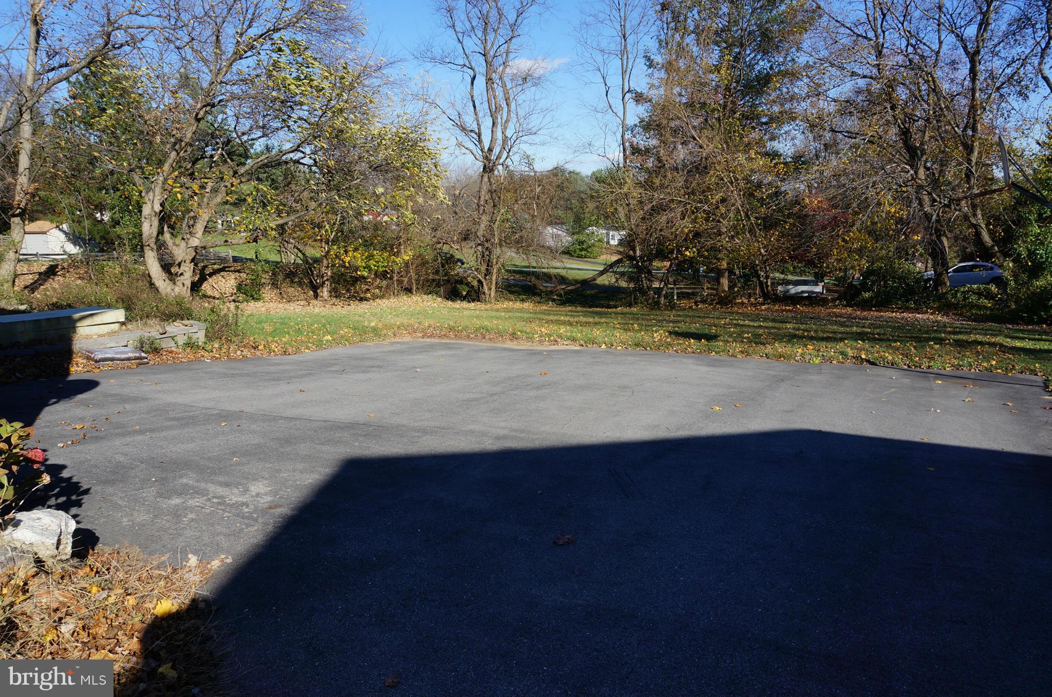 25003 Woodfield Road Damascus, MD 20872 - Photo 3 of 30 Exterior (Rear)