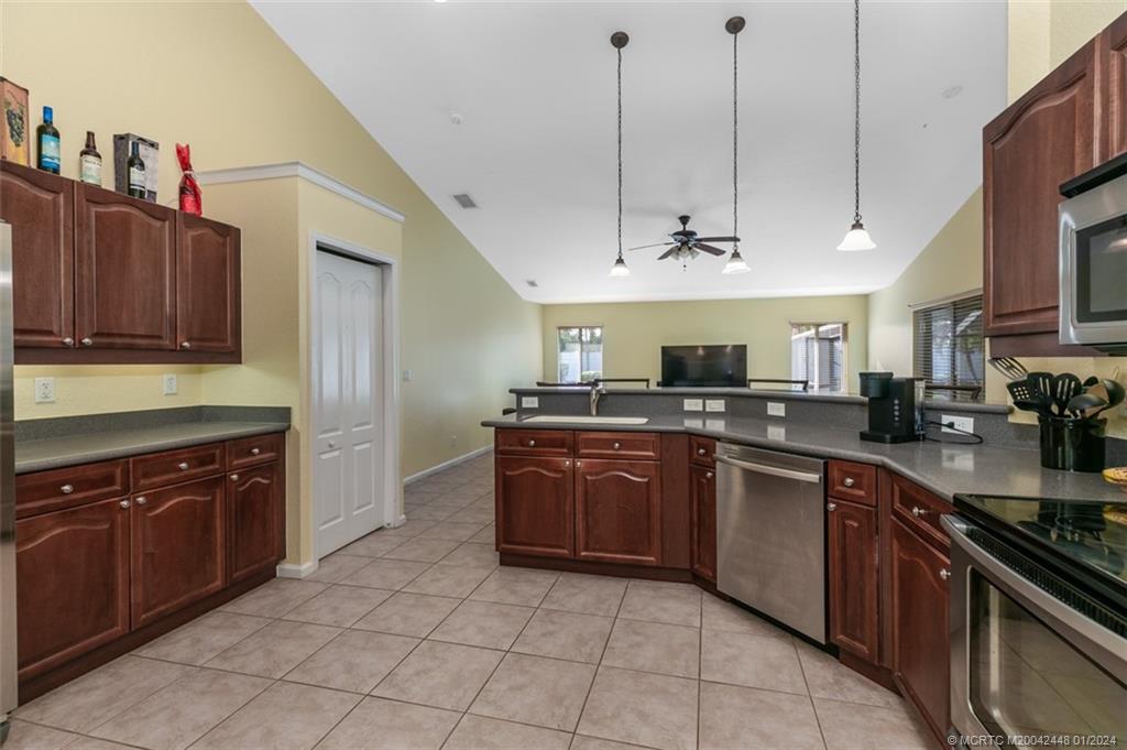 3524 Southwest Macon Road Port St. Lucie, FL 34953 - Photo 8 of 31 Gallery Image 8
