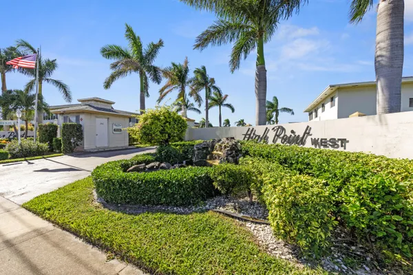 $1,600 | 95 North Boulevard, Unit 1D, Boynton Beach, FL 33435