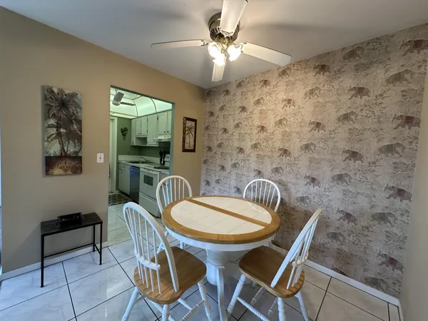 $1,600 | 95 North Boulevard, Unit 1D, Boynton Beach, FL 33435