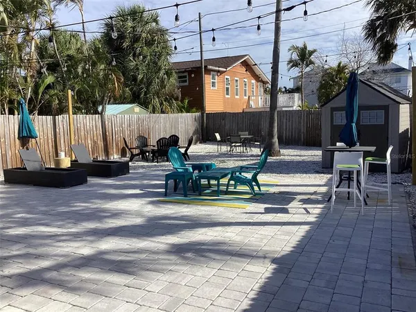 $2,200 | 13121 4th Street East, Unit 2, Madeira Beach, FL 33708