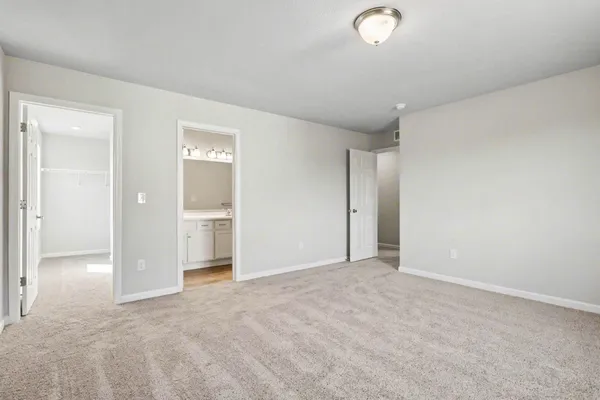 $389,900 | 4019 Sugarsand Lane, Bridgman, MI 49106