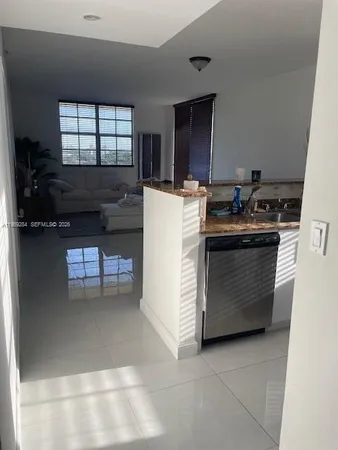 $2,600 | 215 Southwest 42nd Avenue, Unit 602, Miami, FL 33134