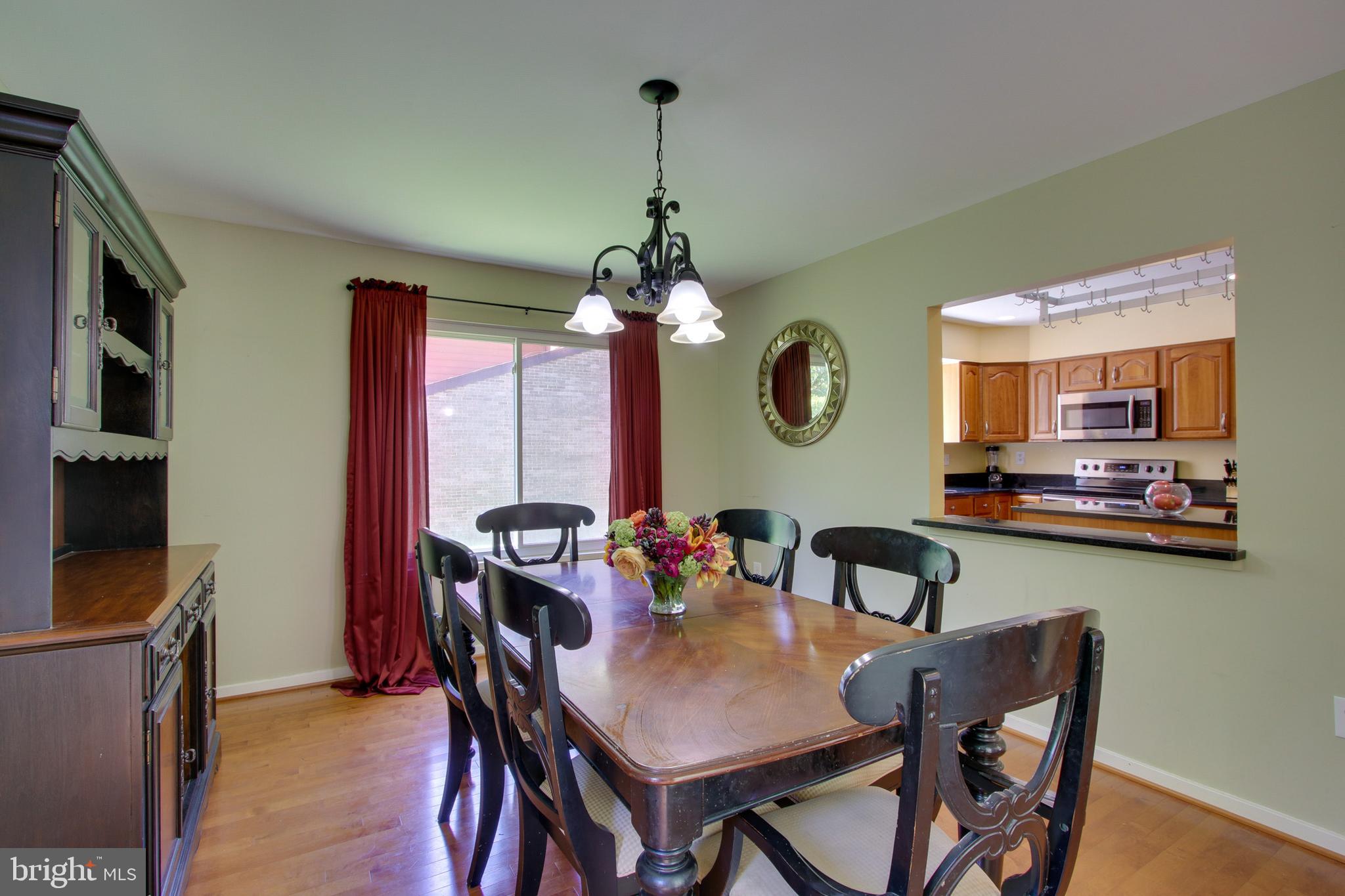 10069 Cape Ann Drive Columbia, MD 21046 - Photo 5 of 26