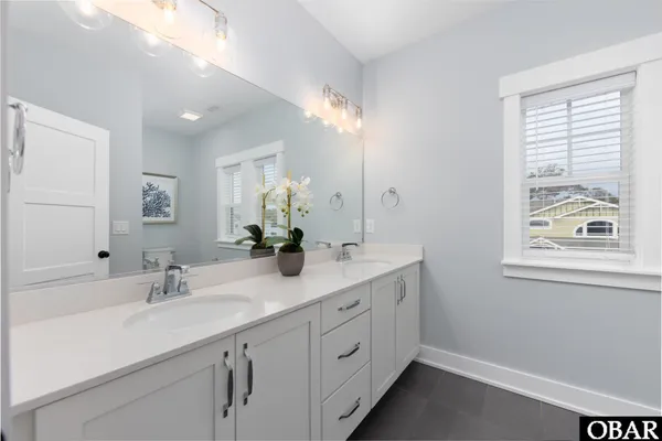 $1,770,000 | 1004 Cruz Bay Lane, Corolla, NC 27927