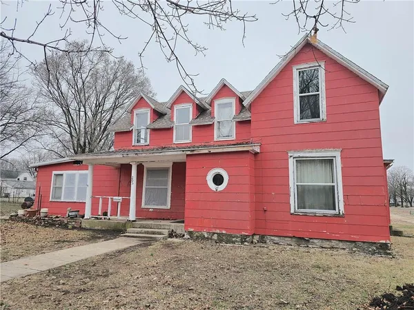 $59,000 | 203 South Elm Street, Garnett, KS 66032