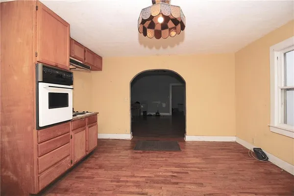 $59,000 | 203 South Elm Street, Garnett, KS 66032