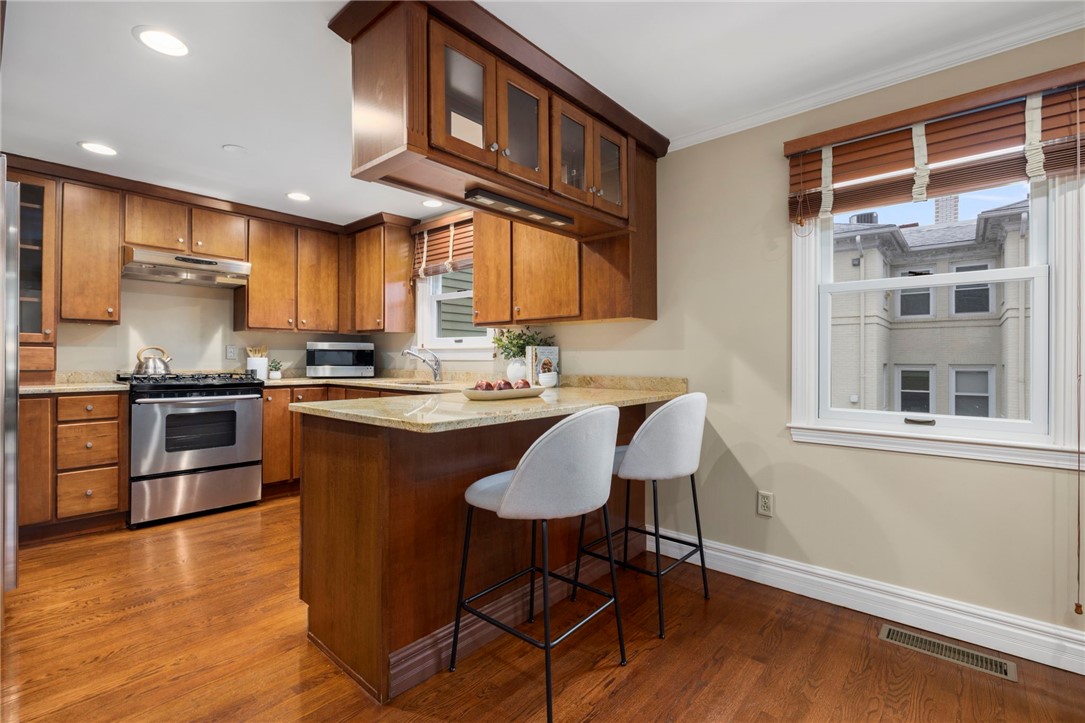 22 Miles Avenue, Unit 8 Providence, RI 02906 - Photo 2 of 50 Kitchen First Floor