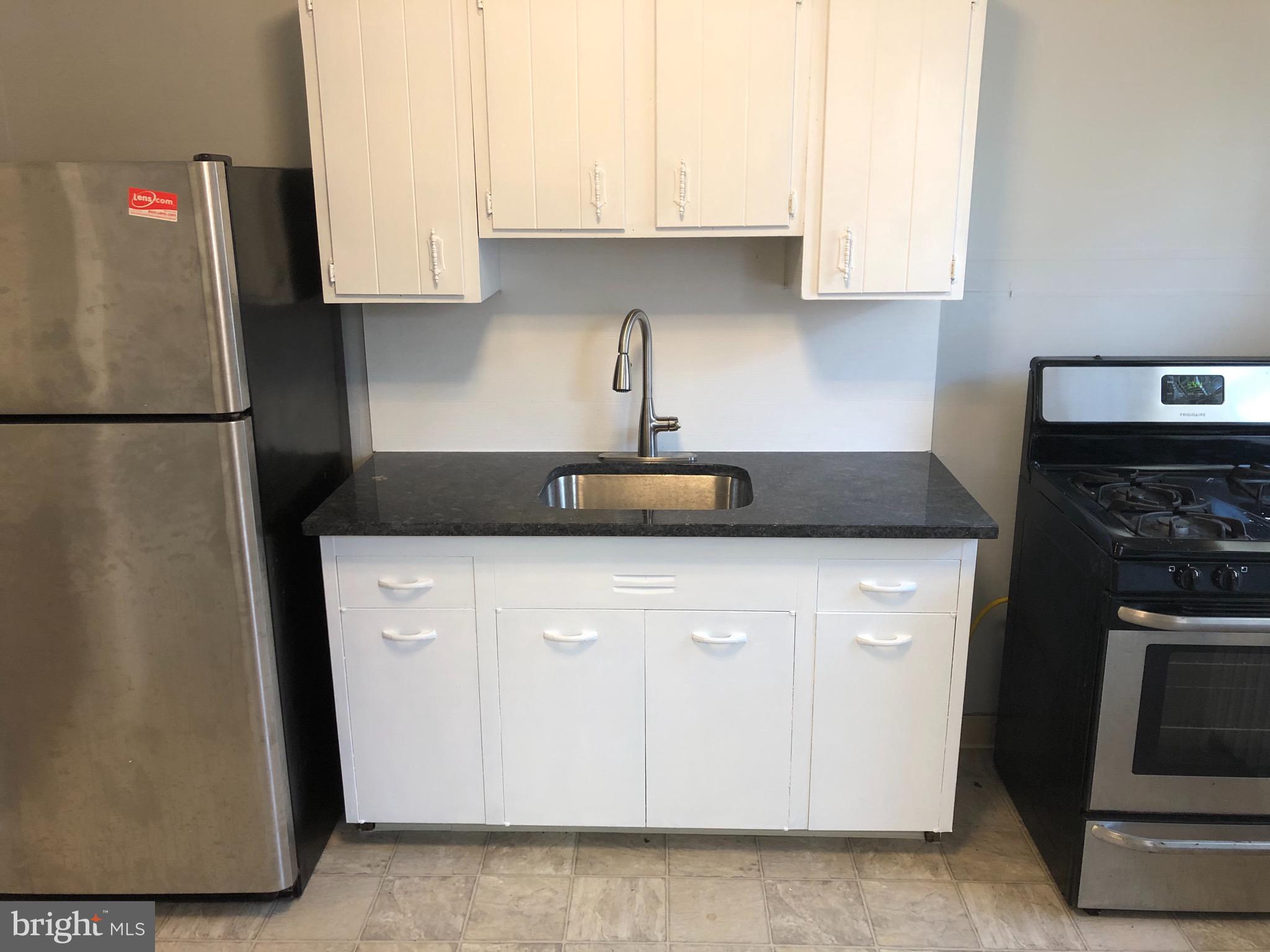 326 Huntley Road Upper Darby, PA 19082 - Photo 10 of 29