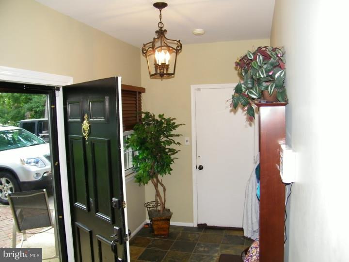 4 Buxton Road Cherry Hill, NJ 08003 - Photo 3 of 25 Foyer