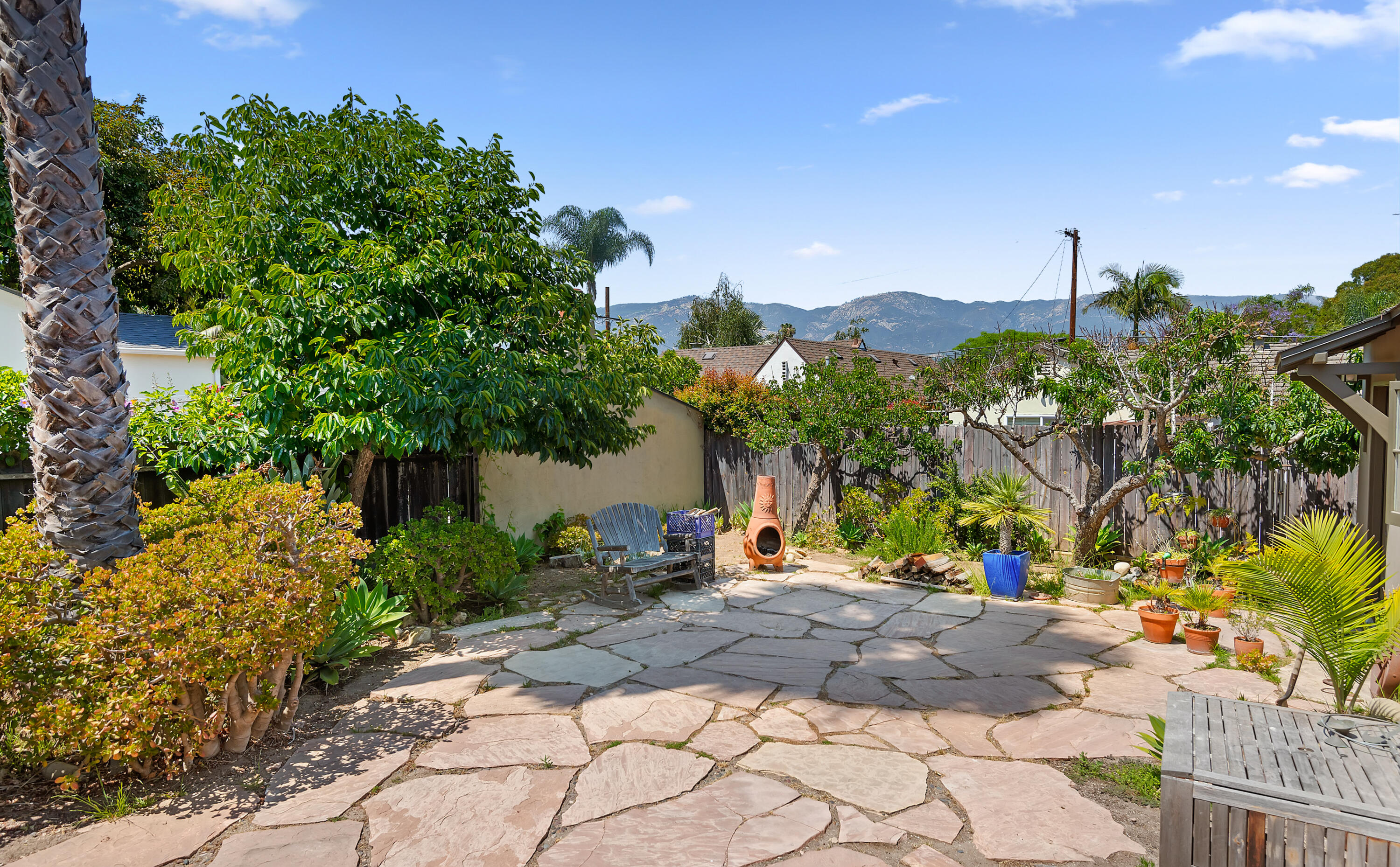 1710 Hillside Road Santa Barbara, CA 93101 - Photo 12 of 17 09 - Back Yard