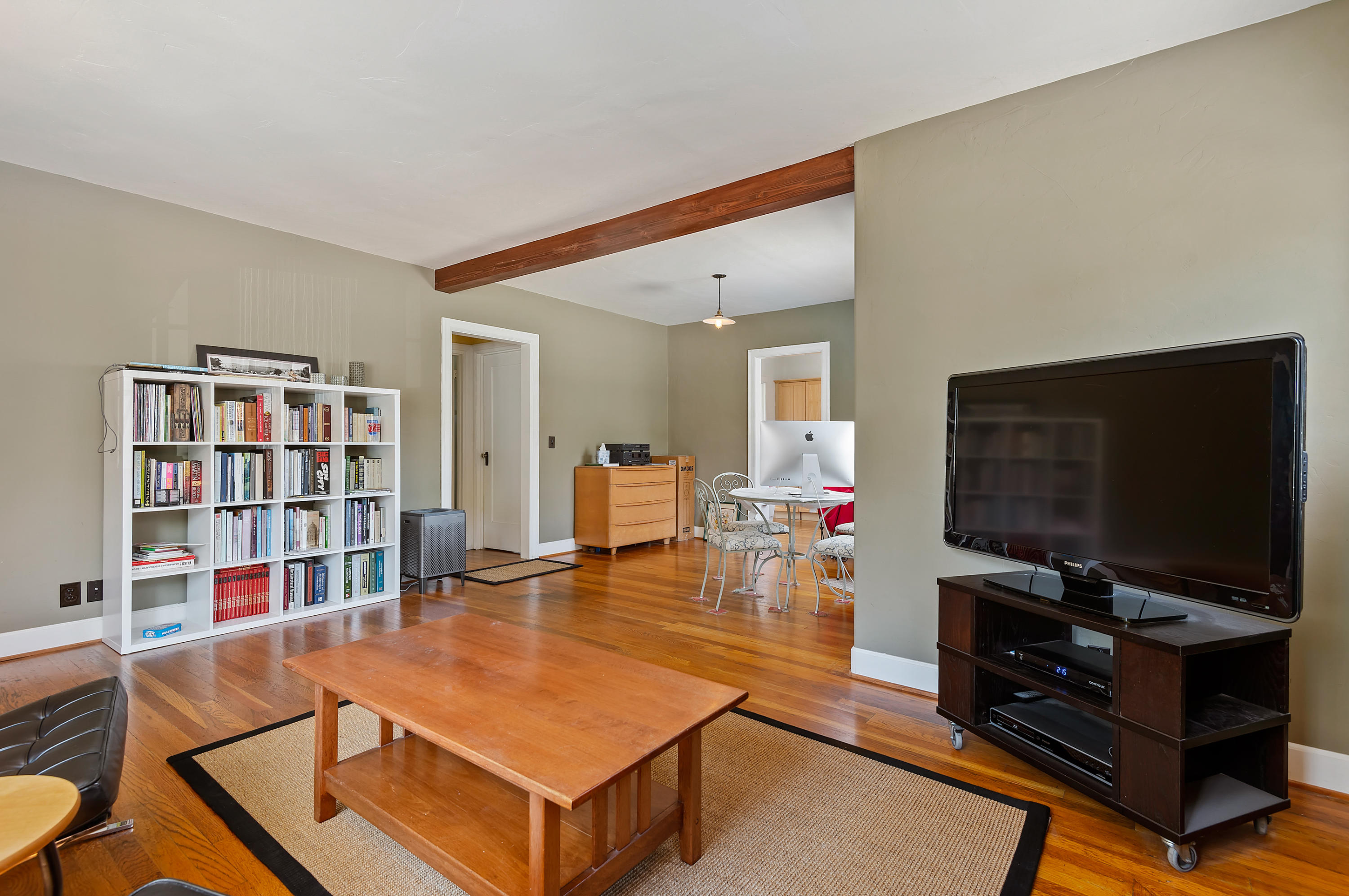 1710 Hillside Road Santa Barbara, CA 93101 - Photo 4 of 17 05 - Living Area