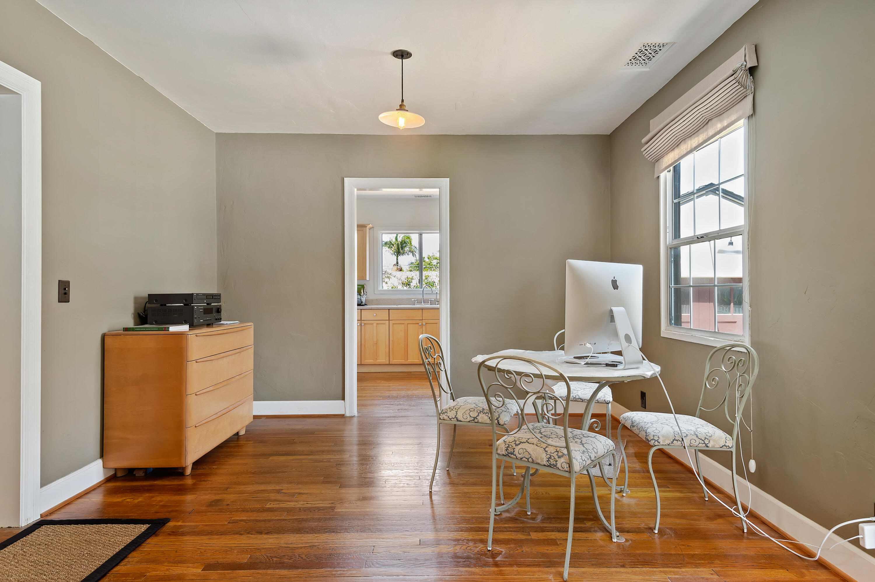 1710 Hillside Road Santa Barbara, CA 93101 - Photo 5 of 17 06 - Dining