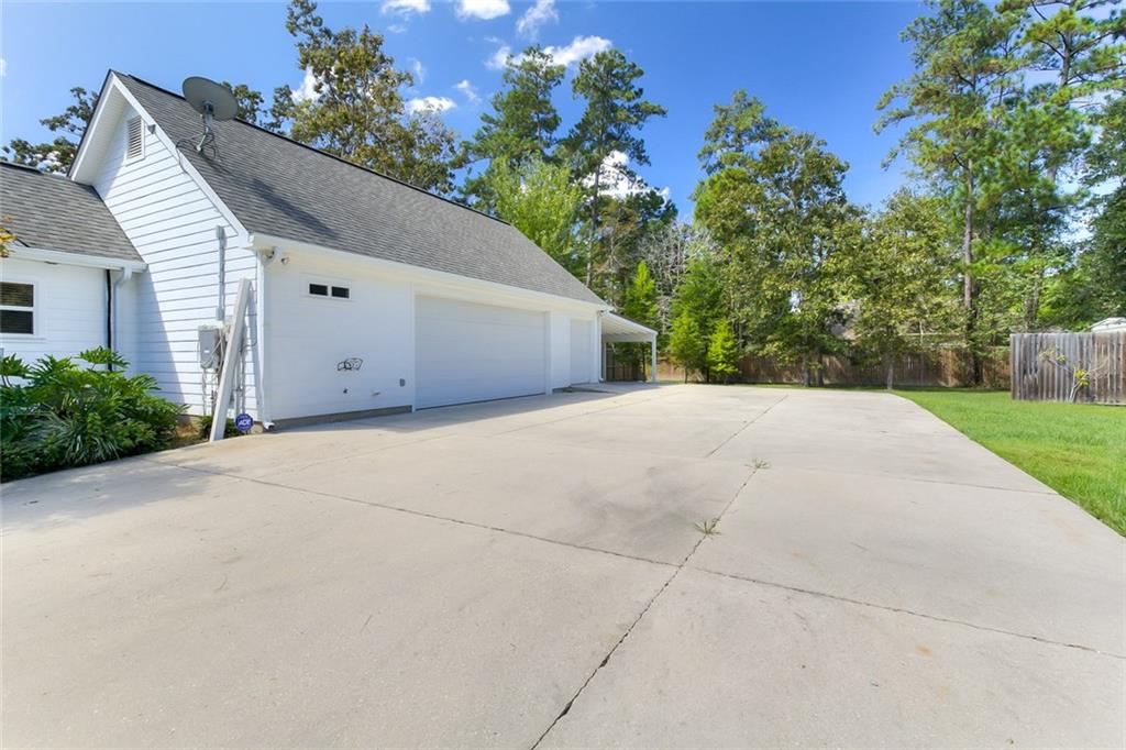 299 Perrilloux Road Madisonville, LA 70447 - Photo 3 of 25 Gallery Image 3