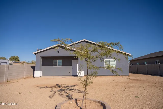 $375,000 | 21605 West Laura Street, Wittmann, AZ 85361