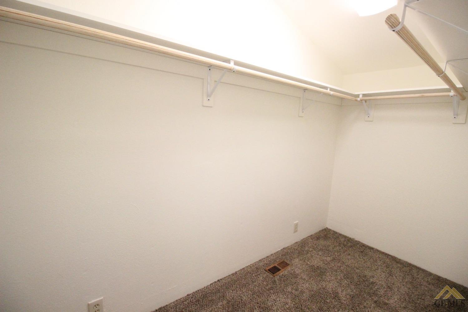 Undisclosed Address Bakersfield, CA 93308 - Photo 18 of 26 a view of a room