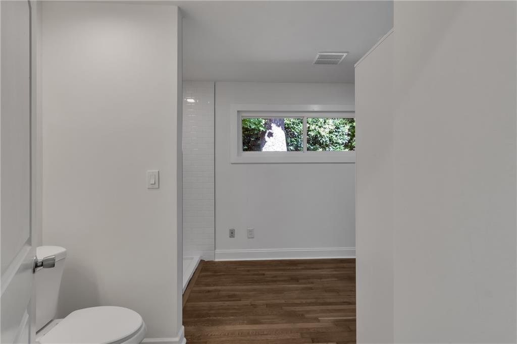 2484 Ortega Way Atlanta, GA 30341 - Photo 14 of 29