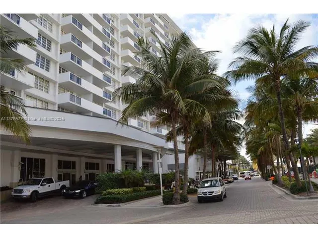 $5,500 | 100 Lincoln Road, Unit 1244, Miami Beach, FL 33139