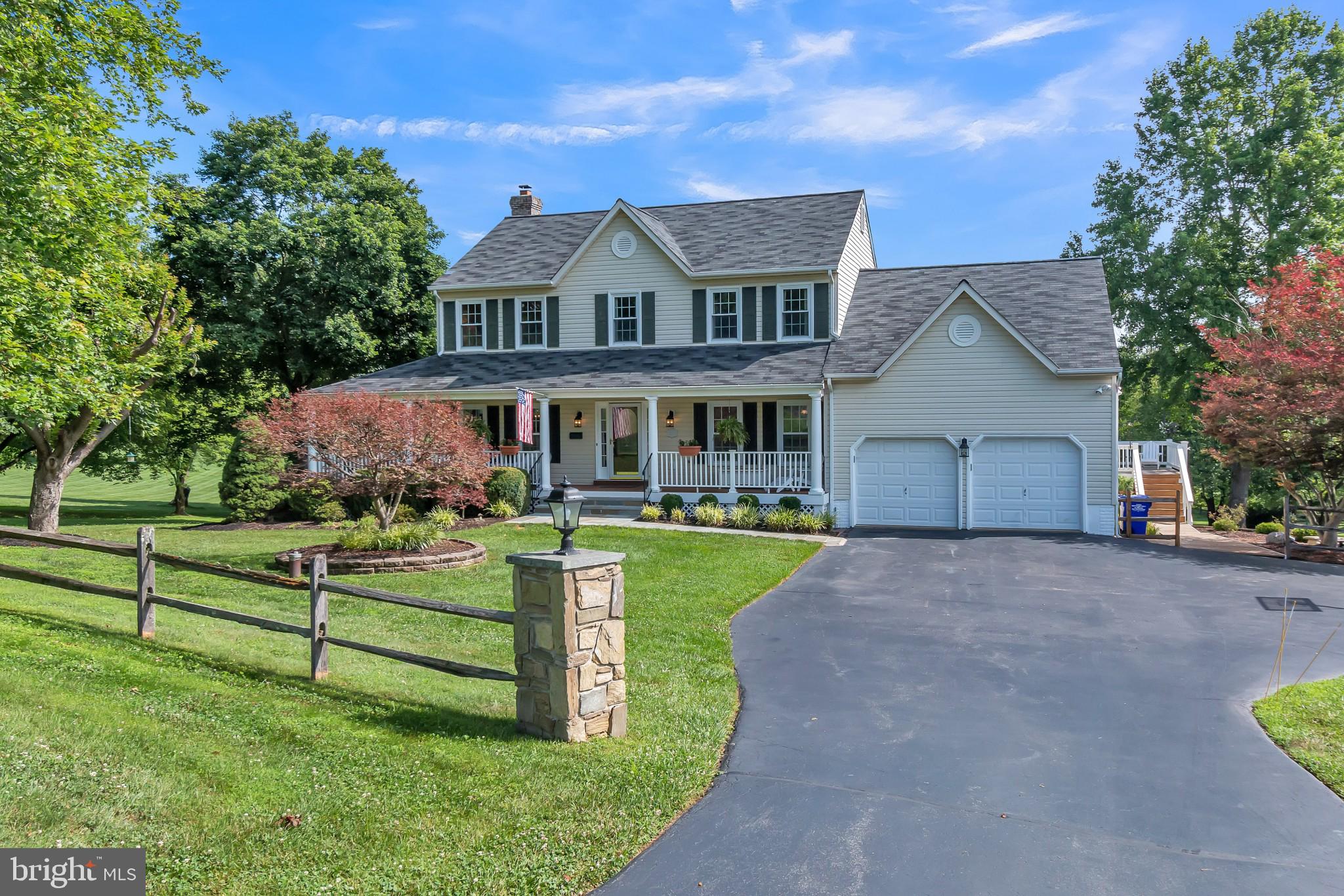 9217 Huntmaster Road Gaithersburg, MD 20882 - Photo 31 of 34 Welcome Home!