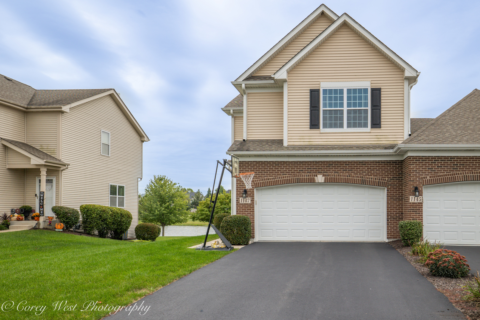 1147 Freedom Road Elburn, IL 60119 - Photo 2 of 48 Gallery Image 2