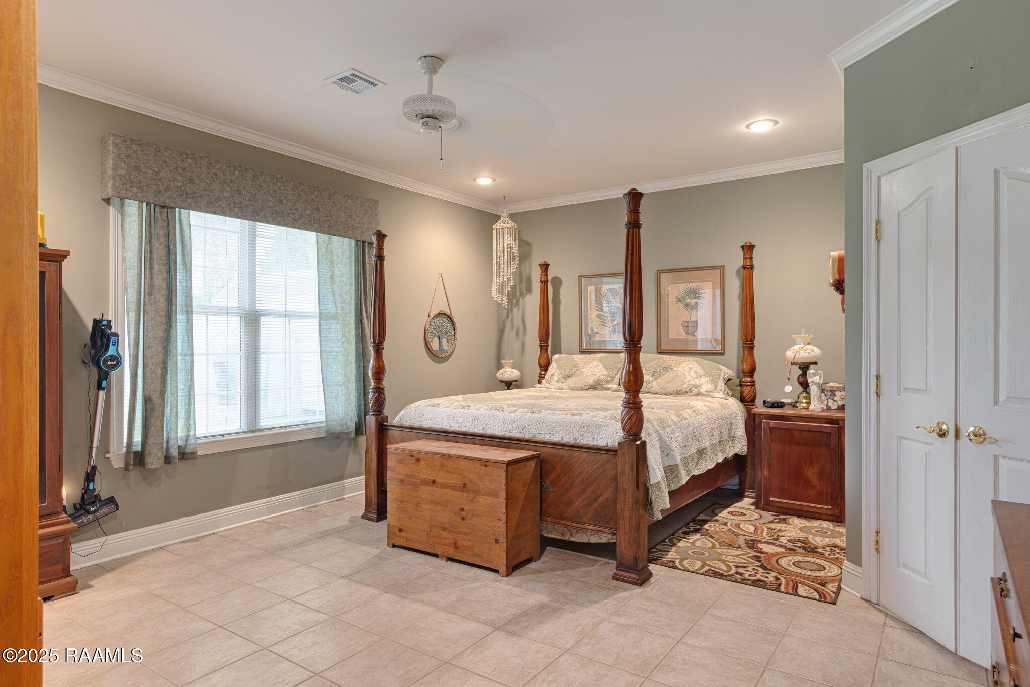 820 Malapart Road Lafayette, LA 70507 - Photo 19 of 40 19-web-or-mls-820 Malapart Rd-19