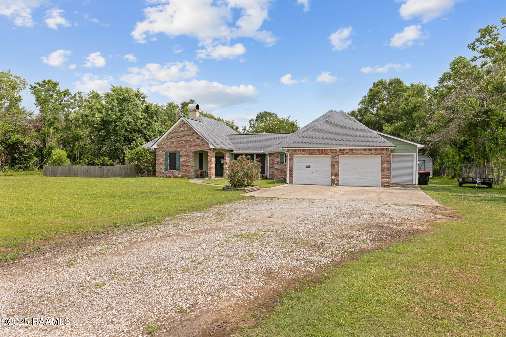 820 Malapart Road Lafayette, LA 70507 - Photo 3 of 40 3-web-or-mls-820 Malapart Rd-3