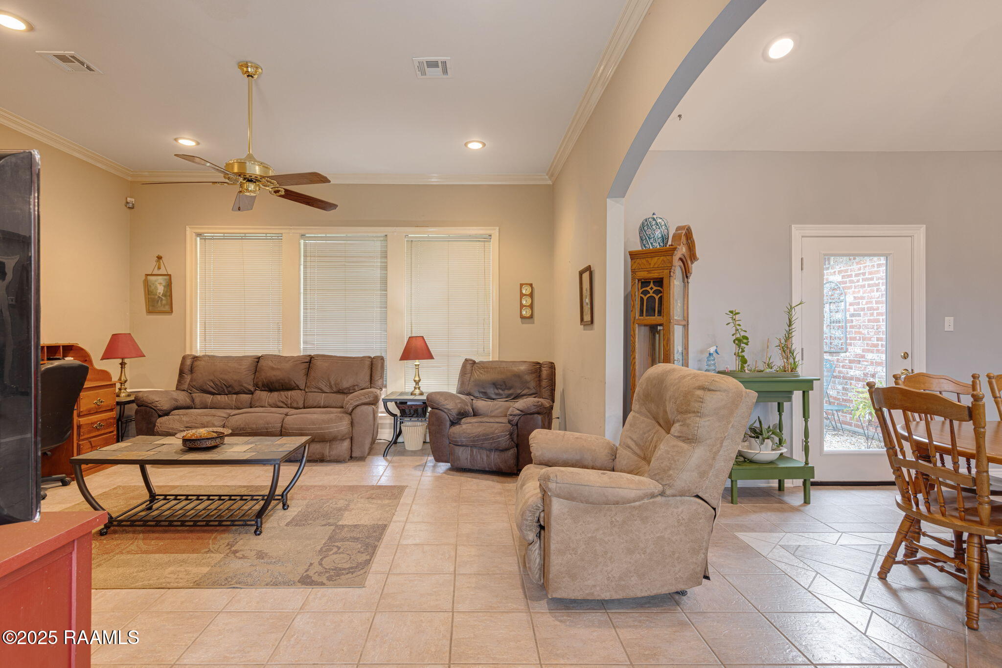 820 Malapart Road Lafayette, LA 70507 - Photo 7 of 40 5-web-or-mls-820 Malapart Rd-5