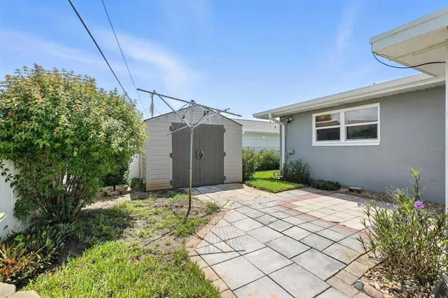 $450,000 | 15 Longfellow Circle, Ormond Beach, FL 32176