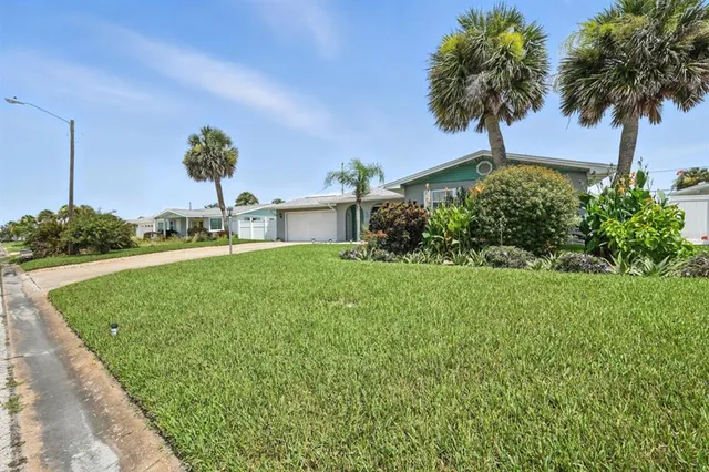 $450,000 | 15 Longfellow Circle, Ormond Beach, FL 32176