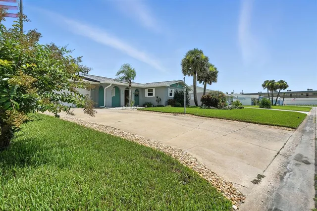 $450,000 | 15 Longfellow Circle, Ormond Beach, FL 32176