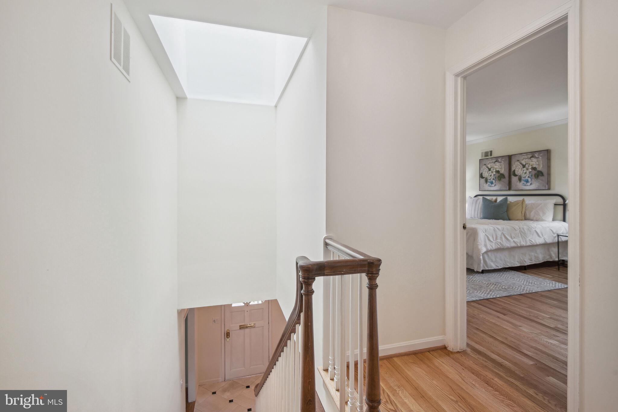 4206 Maple Terrace Chevy Chase, MD 20815 - Photo 8 of 53