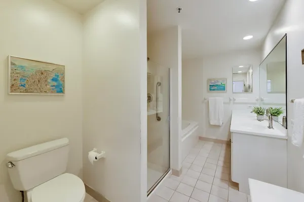 $650,000 | 1107 Greenleaf Avenue, Unit 3F, Wilmette, IL 60091