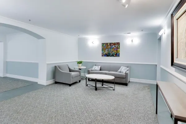 $650,000 | 1107 Greenleaf Avenue, Unit 3F, Wilmette, IL 60091