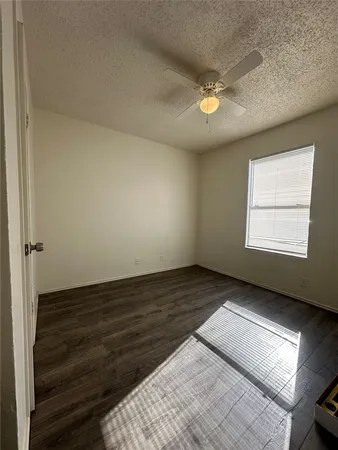 $1,450 | 6906 Deep Circle, Unit B, Austin, TX 78744