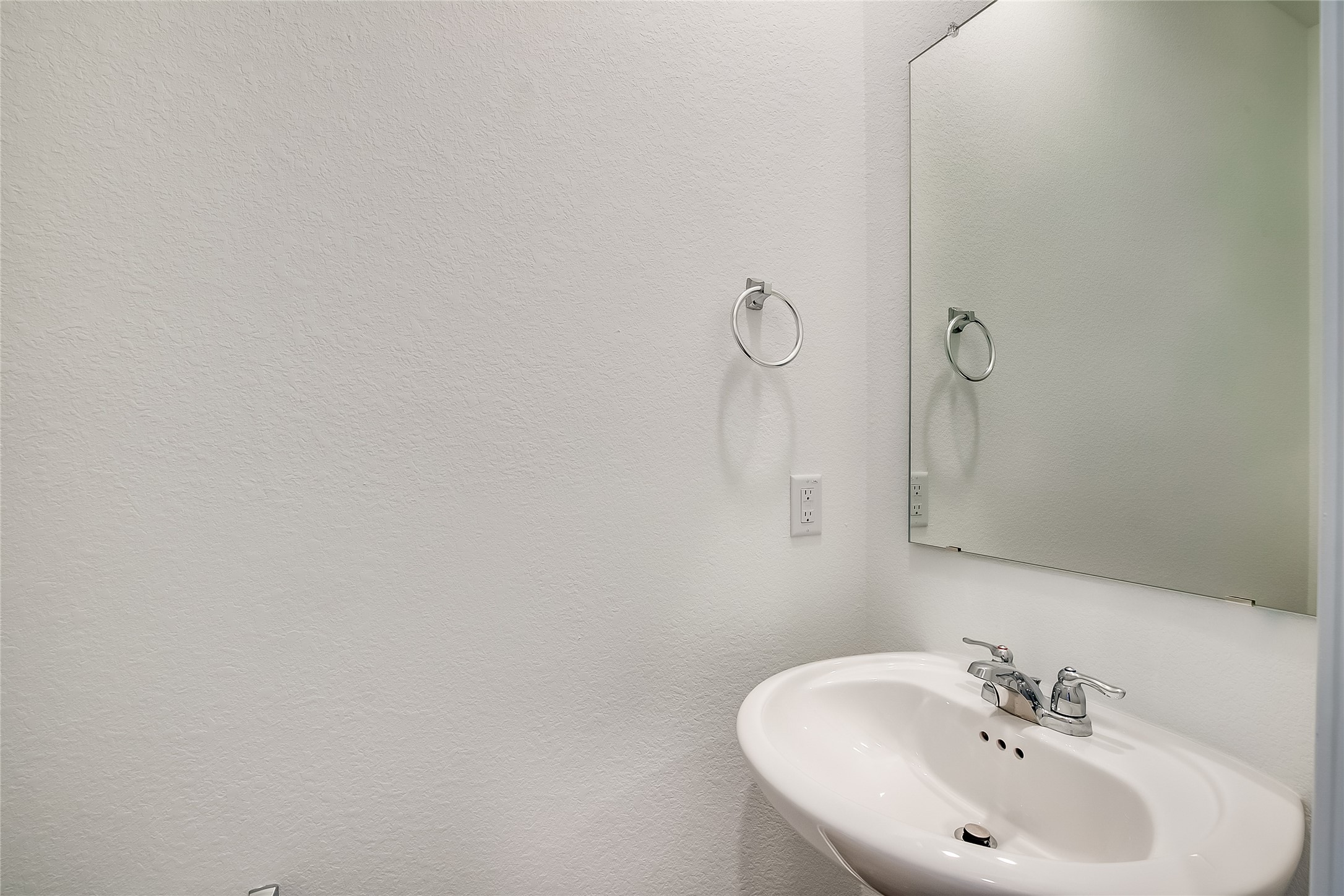 232 Canley Loop Hutto, TX 78634 - Photo 17 of 29 Gallery Image 17