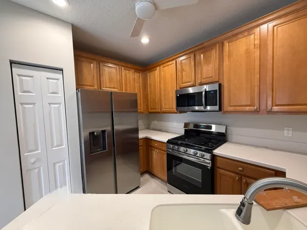 $3,500 | 233 Evergrene Parkway, Palm Beach Gardens, FL 33410