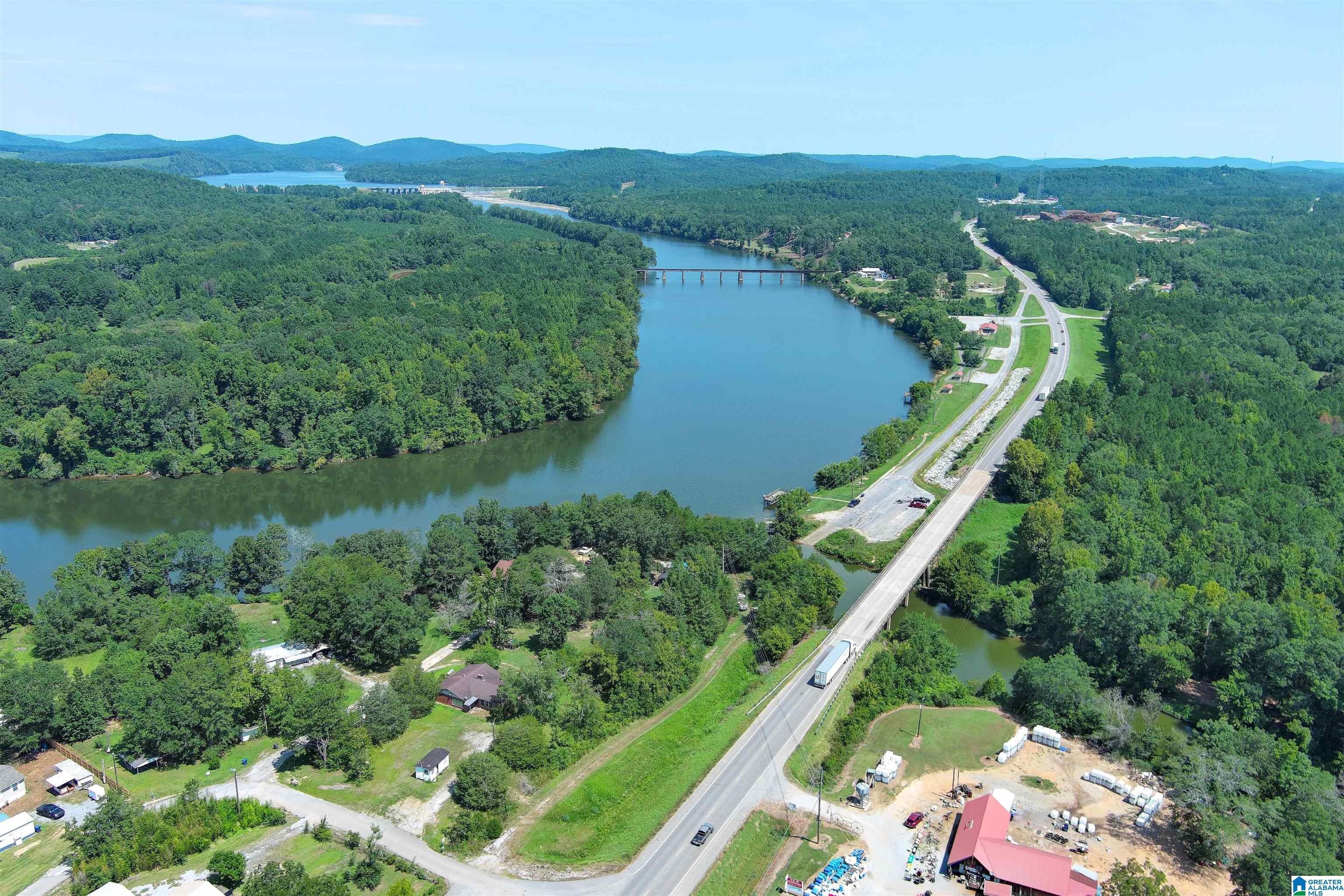 209 Harts Ferry Road, Unit 3 Ohatchee, AL 36271 - Photo 4 of 24