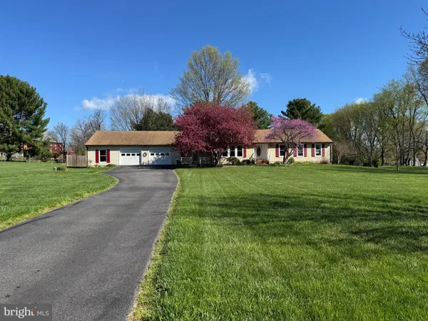 $540,000 | 5910 Lawrence Court, Adamstown, MD 21710