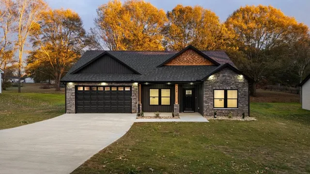 $330,000 | 119 Bell Avenue, Inman, SC 29349