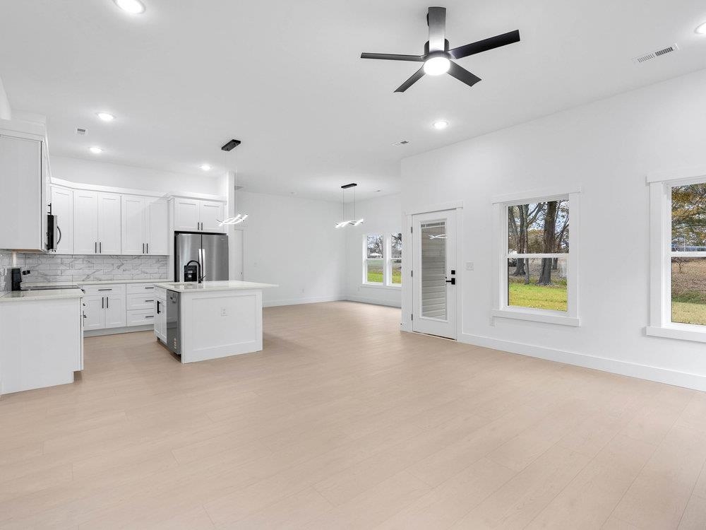 119 Bell Avenue Inman, SC 29349 - Photo 4 of 46