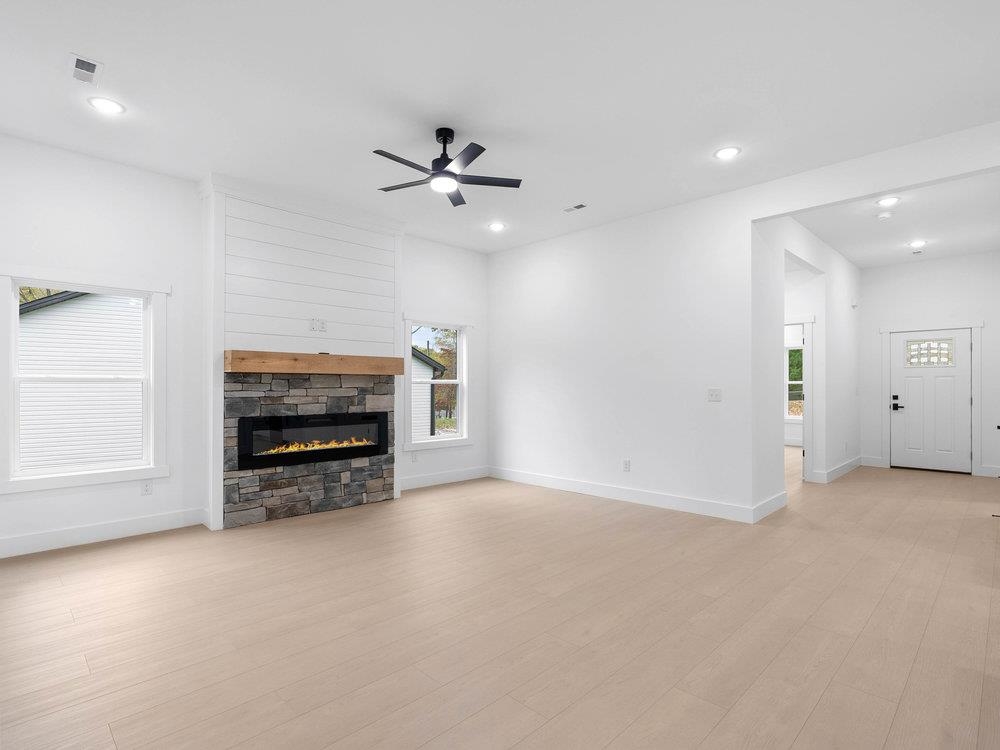 119 Bell Avenue Inman, SC 29349 - Photo 6 of 46