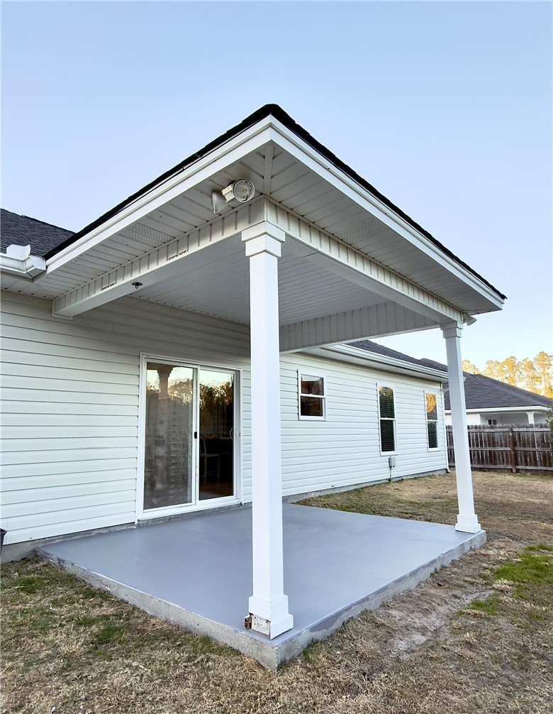 17 Burnt Oak Circle Brunswick, GA 31525 - Photo 34 of 35 rear porch