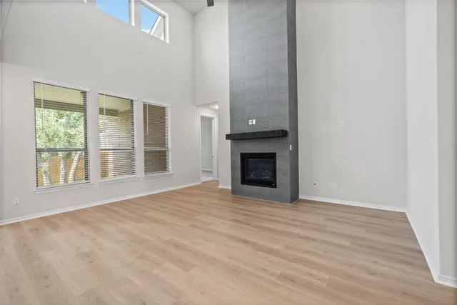 $524,000 | 337 Five Mile Crk Way, Kyle, TX 78640