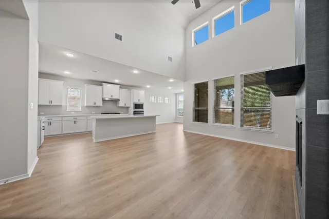 $524,000 | 337 Five Mile Crk Way, Kyle, TX 78640