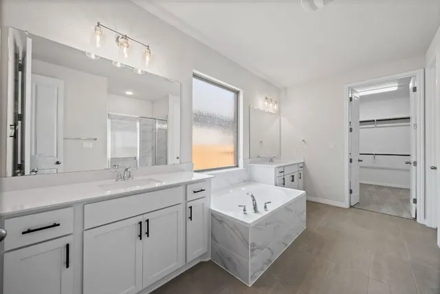 $524,000 | 337 Five Mile Crk Way, Kyle, TX 78640