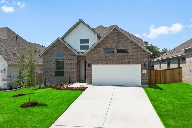 $524,000 | 337 Five Mile Crk Way, Kyle, TX 78640