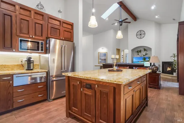 $1,499,000 | 216 Alta Mira Drive, Vacaville, CA 95688