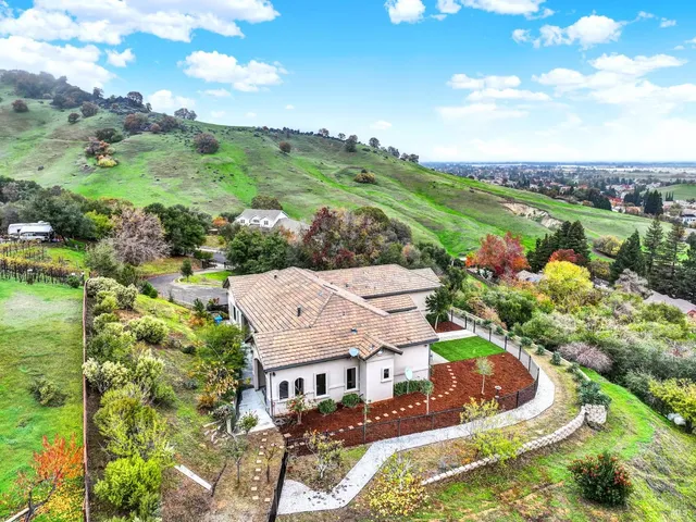 $1,499,000 | 216 Alta Mira Drive, Vacaville, CA 95688