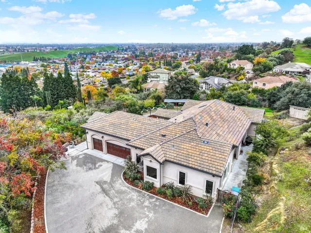 $1,499,000 | 216 Alta Mira Drive, Vacaville, CA 95688